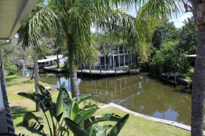 Canal Home Crystal Rive on Ozello pvt dock dog ok sleeps 10